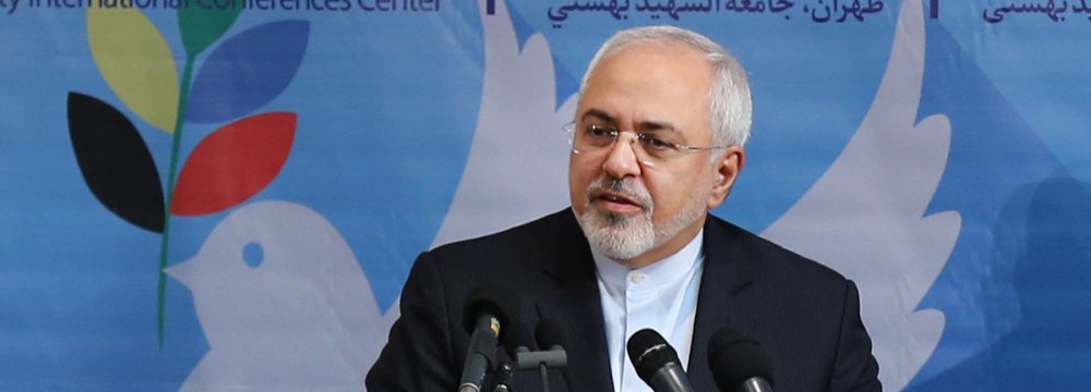 Zarif Highlights Iran&#039;s Immunity  to Threats