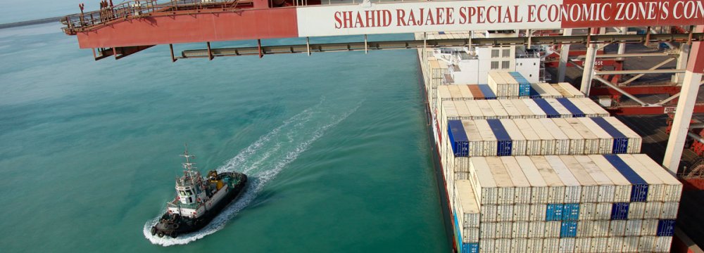 Rail Transit via Shahid Rajaei Port Up 20%