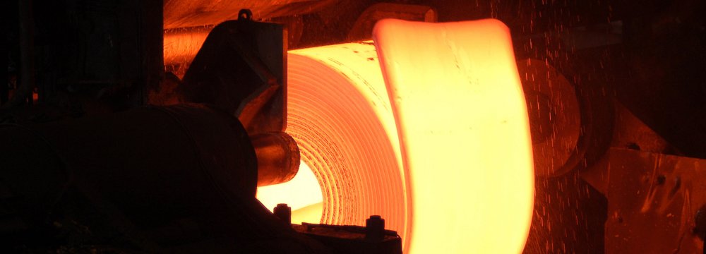 HRC Tops List of Iranian Steel Product Output