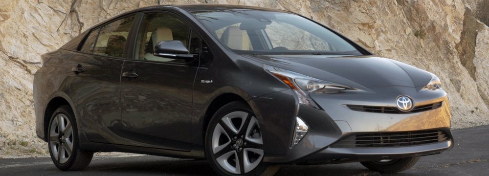 Toyota Prius is priced at $39,400 in the Iranian market.