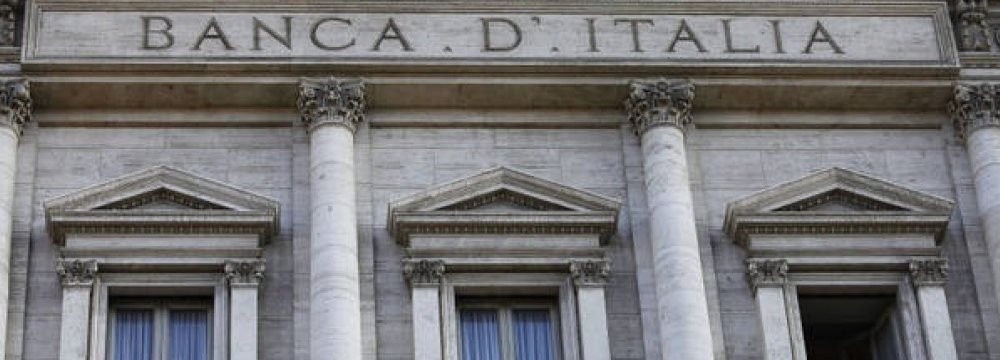 Italy Leads Eurozone Bond Selloff