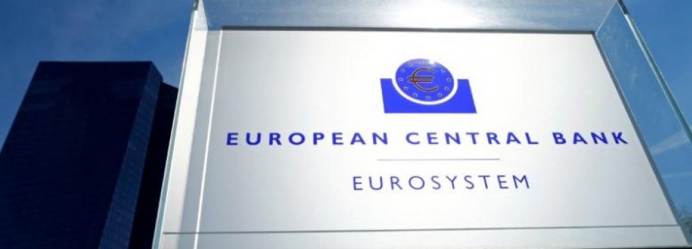 EU Academics Say Loose ECB Policy Still Fits Bill