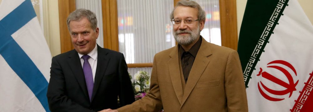 Larijani: EU Can Help Defuse Syria Crisis 