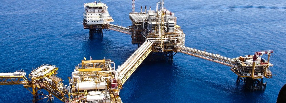 Oil Giants Better Placed  to Win NIOC Contracts