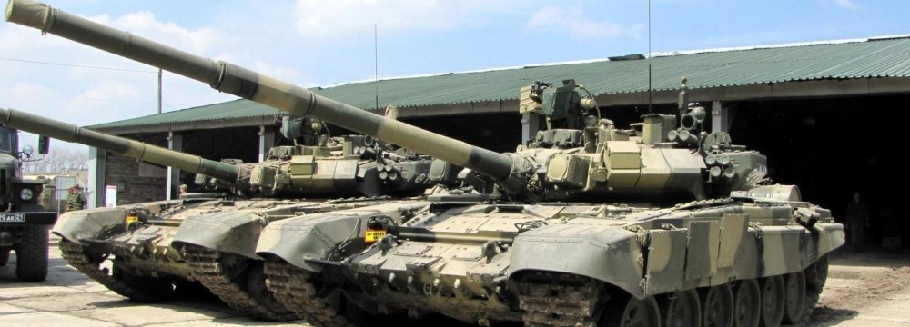 Russia Keen on Tank Production in Iran