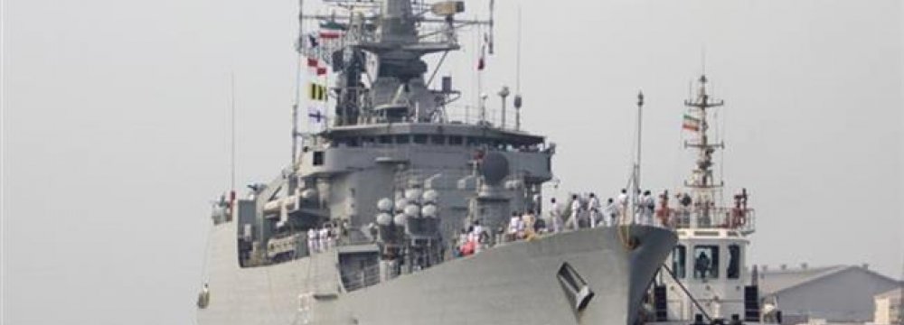 Indian Flotilla Docks at Iranian Port 