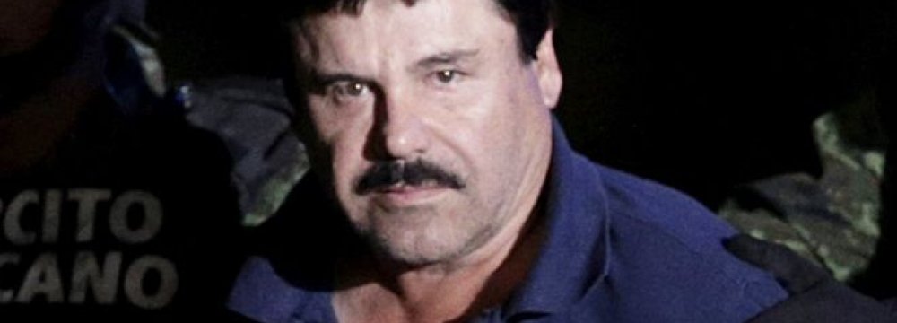 Mexico Judge Halts El Chapo’s Extradition to US