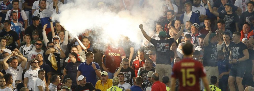 Violence Mars England’s Euro 2016 Opener