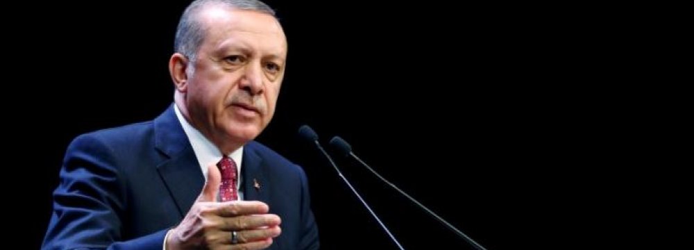Erdogan: US Has No Excuse to Keep Gulen