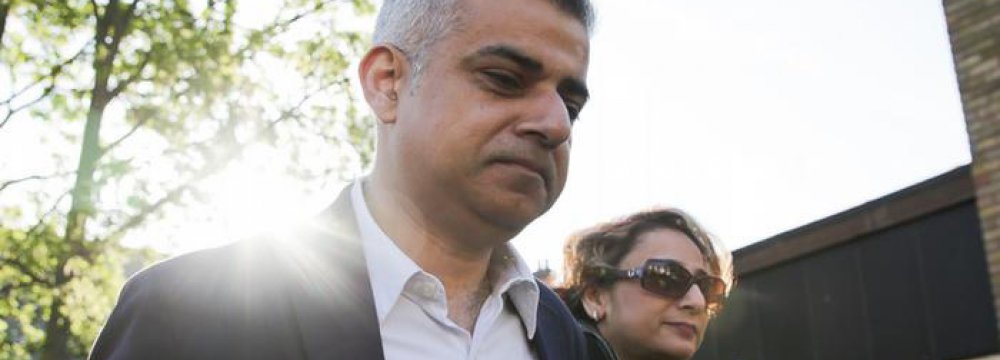 London Set for 1st Muslim Mayor