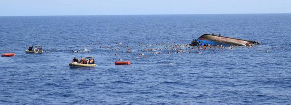 Migrant Death Toll in Mediterranean Tops 1,000