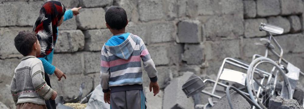 Saudi Airstrike on Yemen School Kills 10 Children
