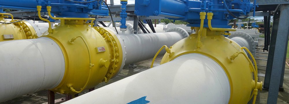 Armenia in Gas Export Talks   