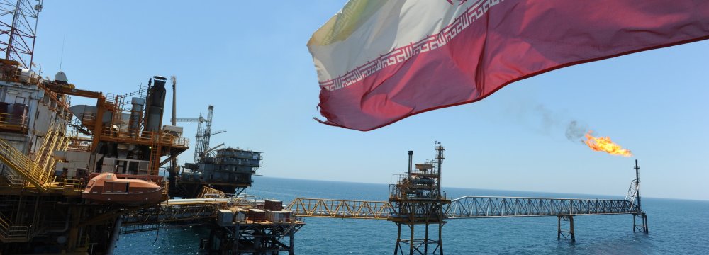 Iran&#039;s Oil Contracts Immune to Political Disruptions