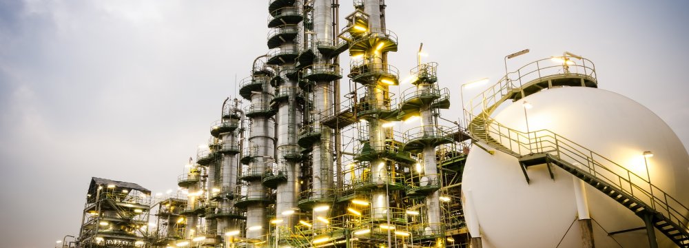 Petrochem Share in Non-Oil Exports to Reach 35%