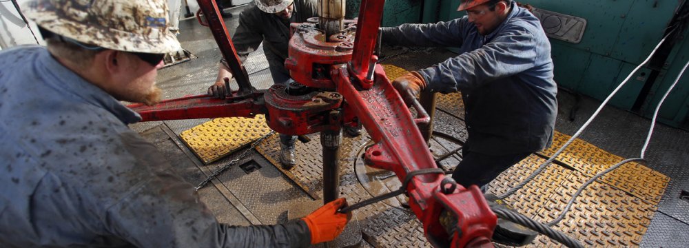 US Shale Drillers Add Rigs for Longest Streak in a Year