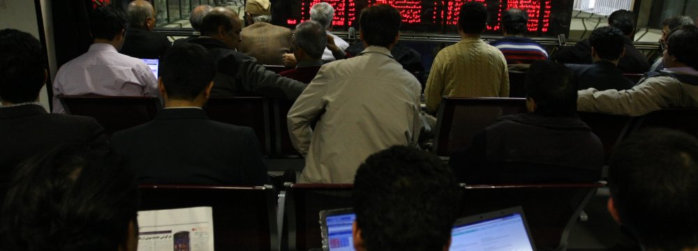 TEDPIX Ends Week Lower, IFX Stalls