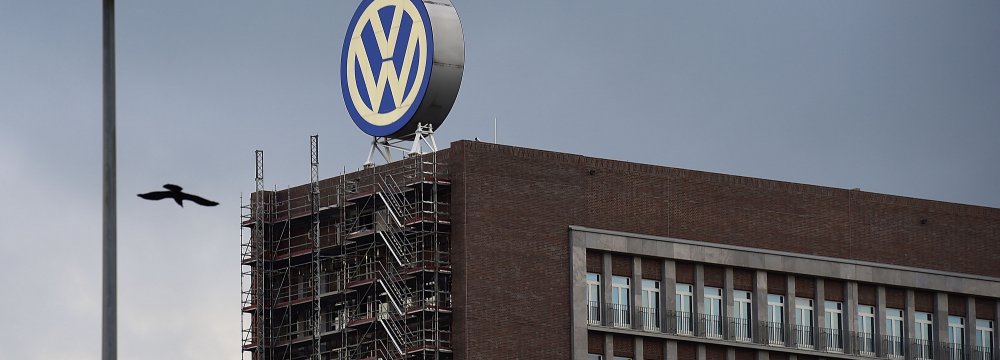 Volkswagen Group’s Q1 Profit Rises 3.4% 