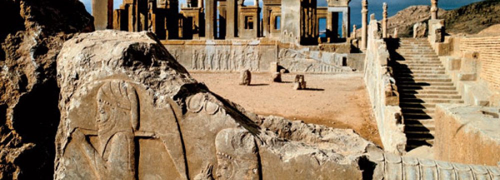 Giant Silos Cast Doubt Over Persepolis’ Future
