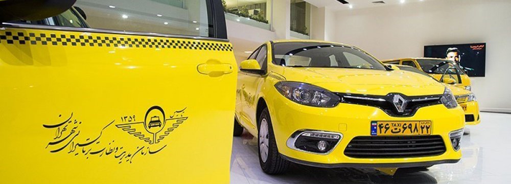 3,000 Old Taxis Replaced in Tehran