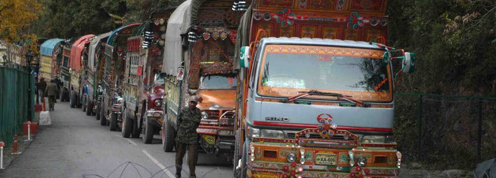 Pakistan Trade Deficit Widens