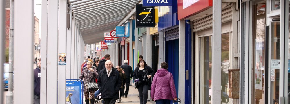 Clouds Hang Over British Economy