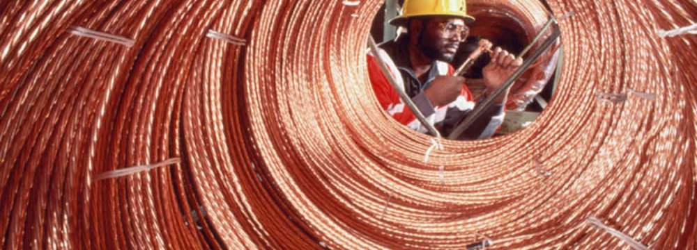 Goldman Forecasts Slump in Copper Market