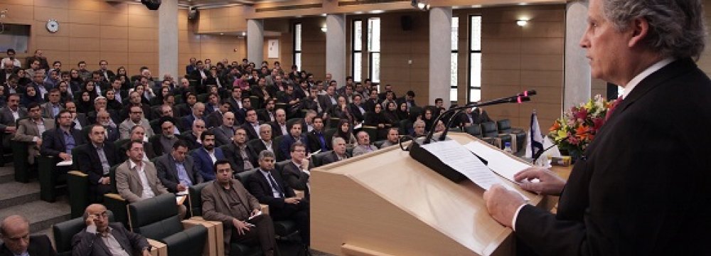 IMF: Iran Achieving Potential in the Global Economy