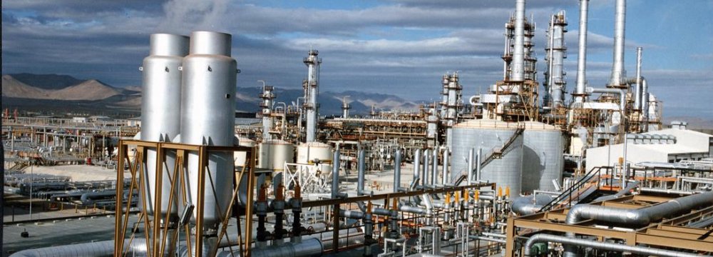 Chinese LOC for Petrochem Complex