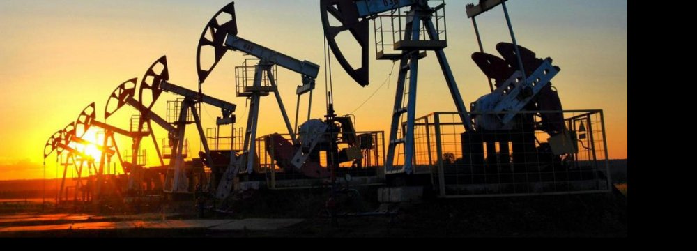 Shell: Oil Market Rebalancing  May Take Until End 2017
