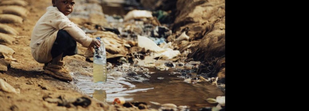Water Pollution Threatens 300m People