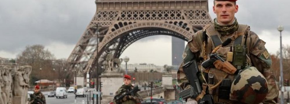 Center to Study Impact of Attacks on France Tourism