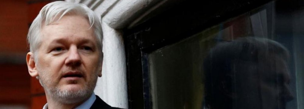Swedish Court Upholds Assange Warrant