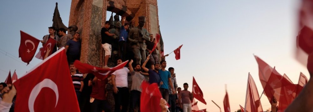 Thousands to Stand Trial  in Turkey