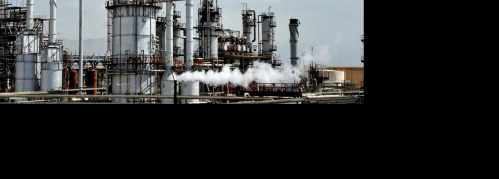 Arak Refinery to Produce Euro-5 Gasoline