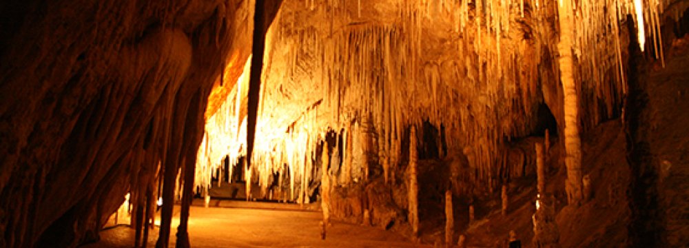 Caves Rich in Underground Aquifers