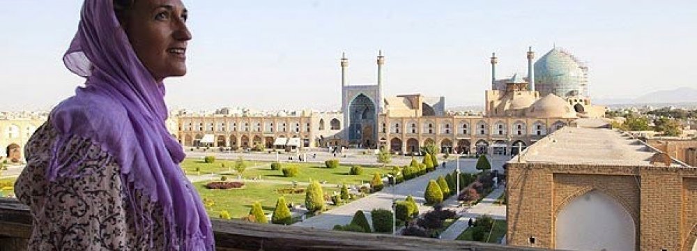 Iran Has Potential to Become Halal Tourist Hub