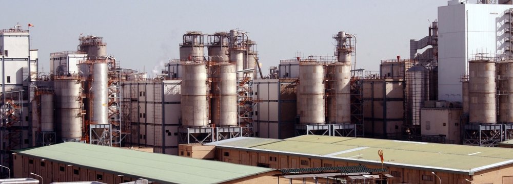 Tondgooyan Petrochem Company Raises Output