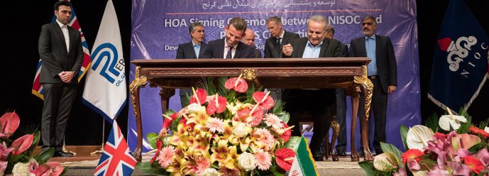 Pergas Consortium Signs HOA to Develop Iranian Oilfield