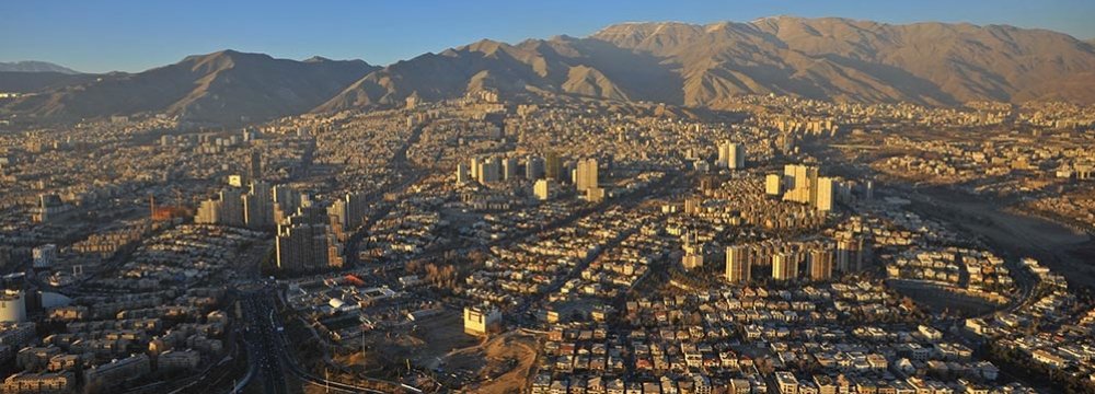 Tehran Housing Market Continues to Grapple With Inflationary Recession