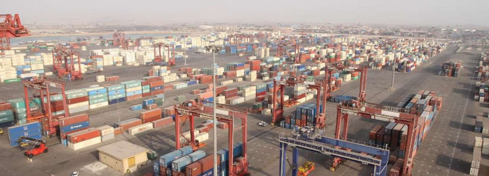 Over half of Iran’s commercial trading is carried out at Shahid Rajaee which also accounts for over 85% of all container throughput in the country.