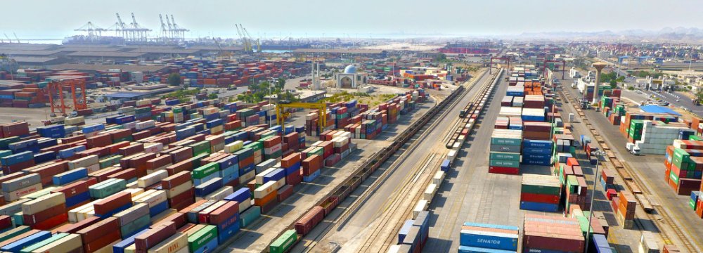 Throughput of Iranian Commercial Ports Declines by 1.5%