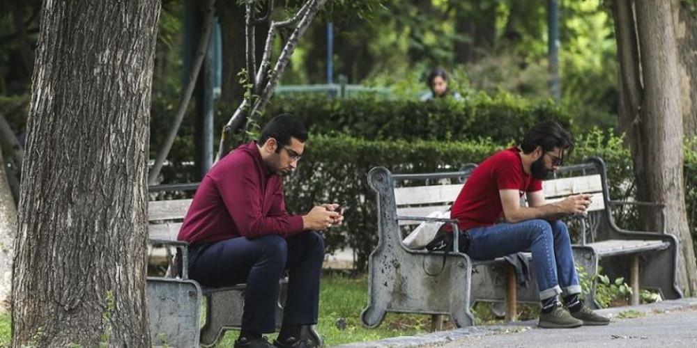 Iran’s Labor Market Squeeze Tightens on Youth