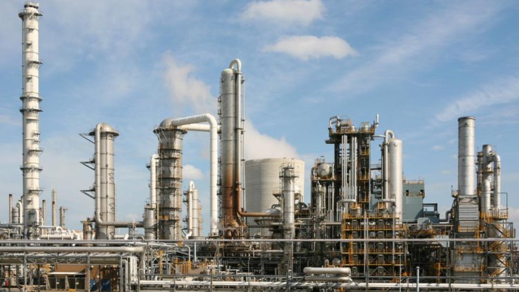 Work Begins on New Refineries in Assalouyeh | Financial Tribune