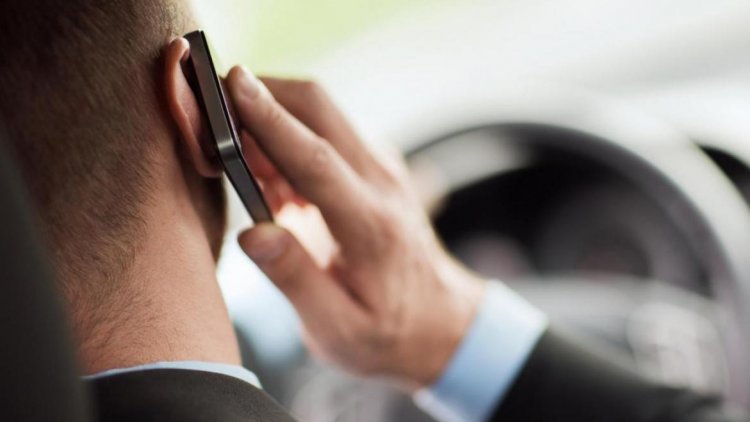 Car Crashes Due to High Cell Phone Use | Financial Tribune