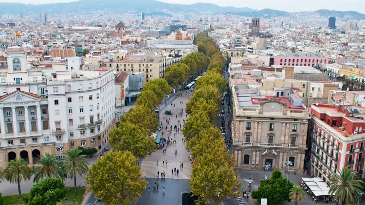 Spain Tourism Breaks Record | Financial Tribune