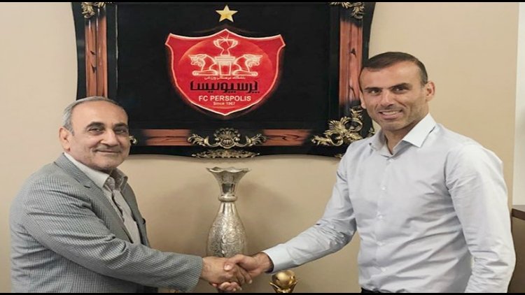 Veteran Defender Hosseini Renews Persepolis Contract