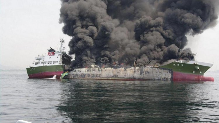 Fire At Pemex Tanker In Gulf Of Mexico 