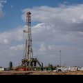 Development of West Karoun Oil Block Behind Schedule