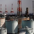 Japan Banks Set to Resume Iran Oil Transactions